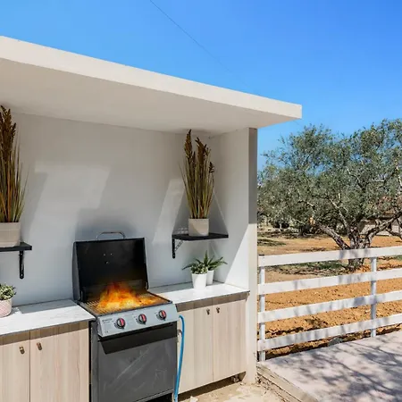 Villa La Onta By *